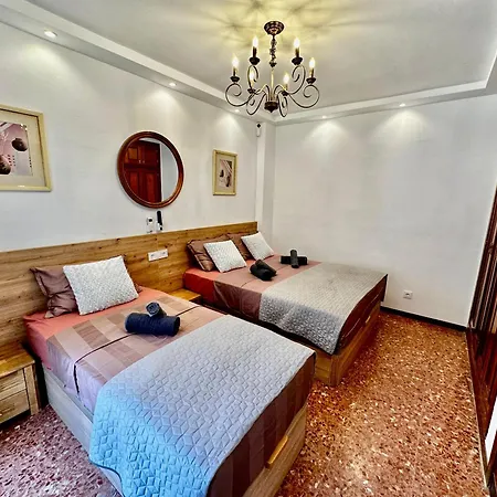 Appartamento Newly Renovated Apartment, 6 Mins To The Lloret de Mar